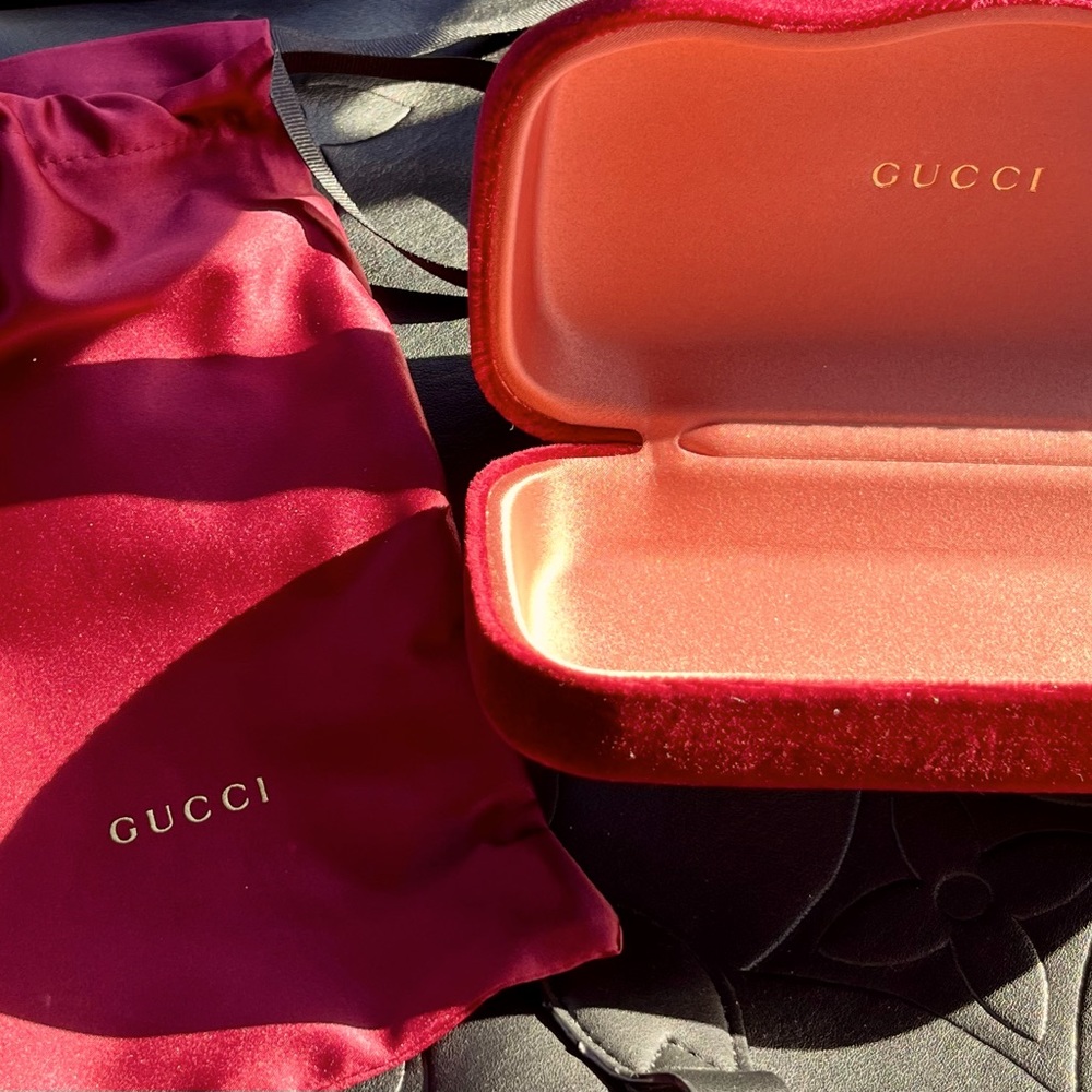 Brand New Oversized Gucci Sunglass Case with Dust Bag